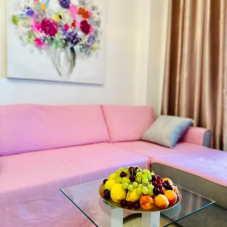 Jardines De 24 شقة