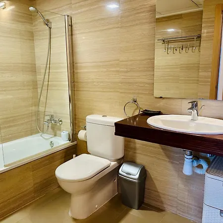 Jardines De 24 Apartament *
