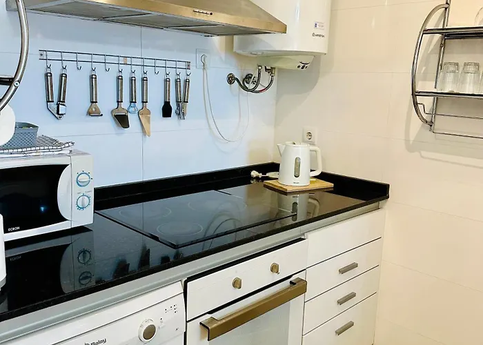 Apartament Jardines De 24 *